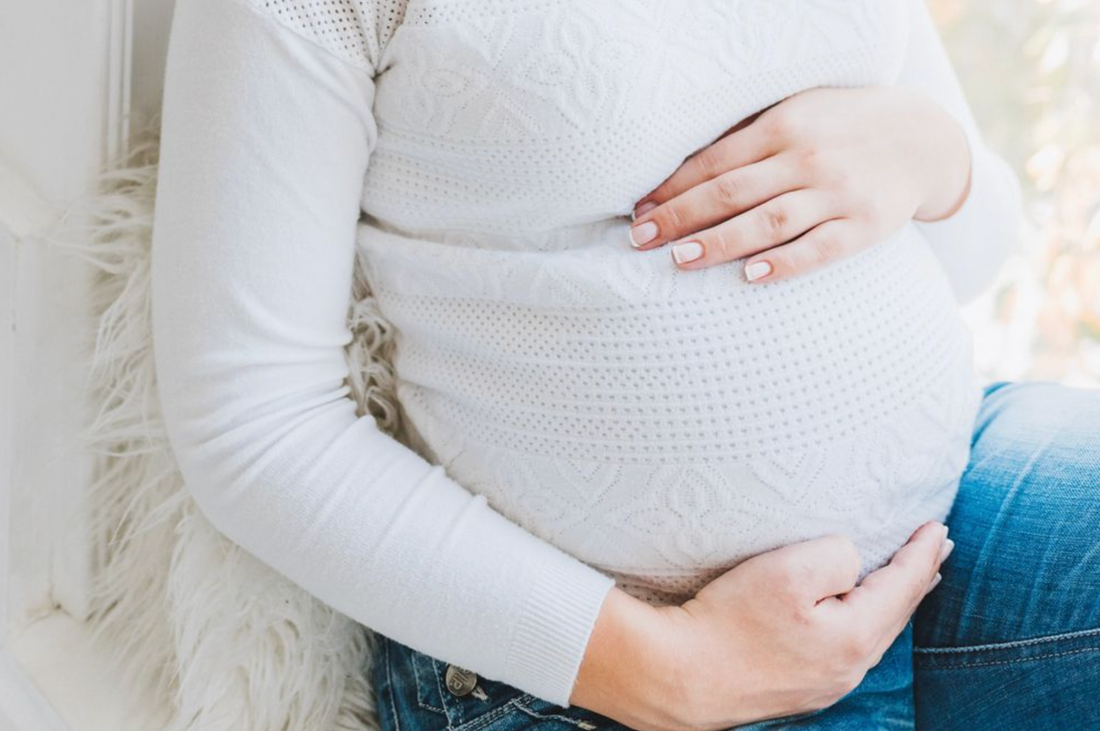Parodontitis & Schwangerschaft – Risiko für Dein Baby?